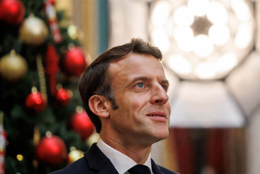 Conte de Noël : La conversion d’Emmanuel Macron sur le chemin de Bruxelles